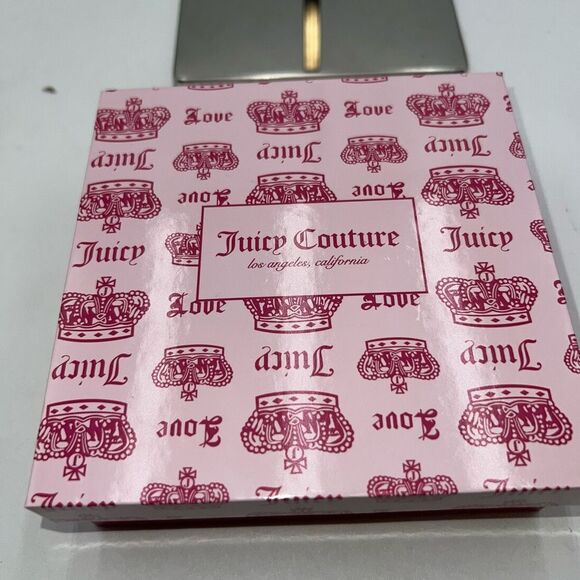 Juicy Couture Lovers Club Square Zip Wallet With Gold Chain in Violette Tulle - Picture 7 of 9